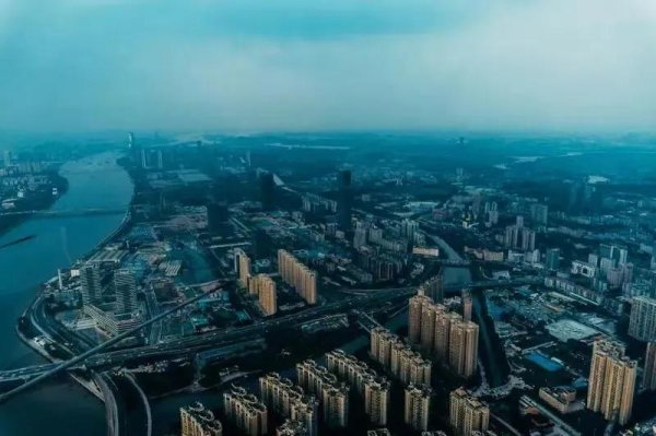 中国股票配资网平台 为何多地上调首套房贷利率？